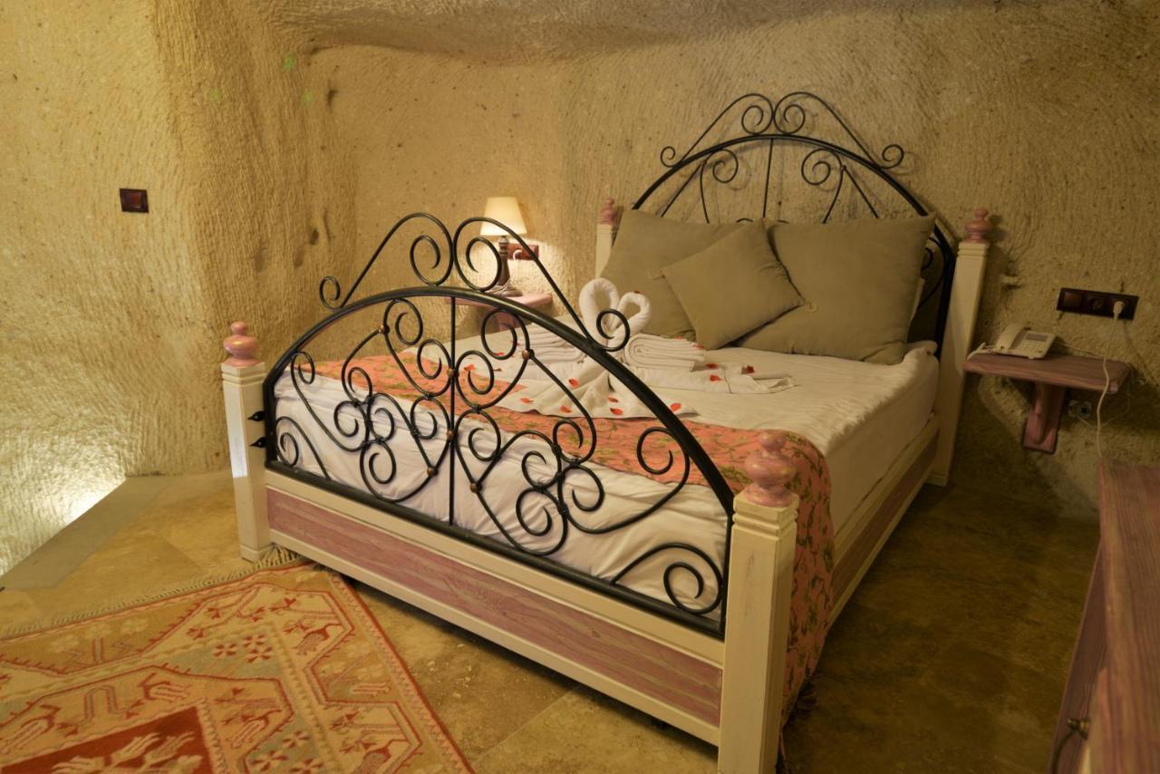 Caftan Cave Suites Göreme Exterior foto