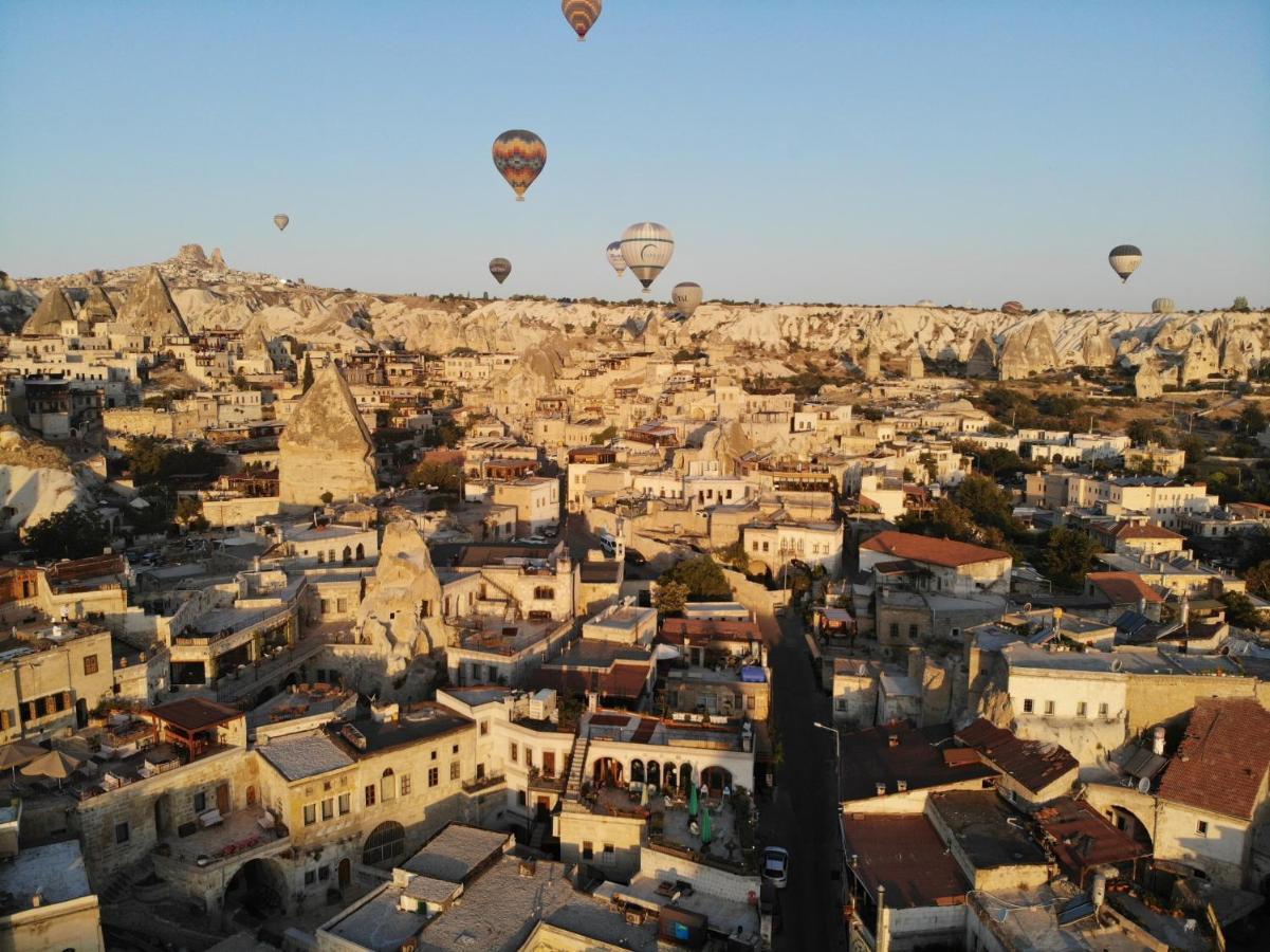 Caftan Cave Suites Göreme Exterior foto
